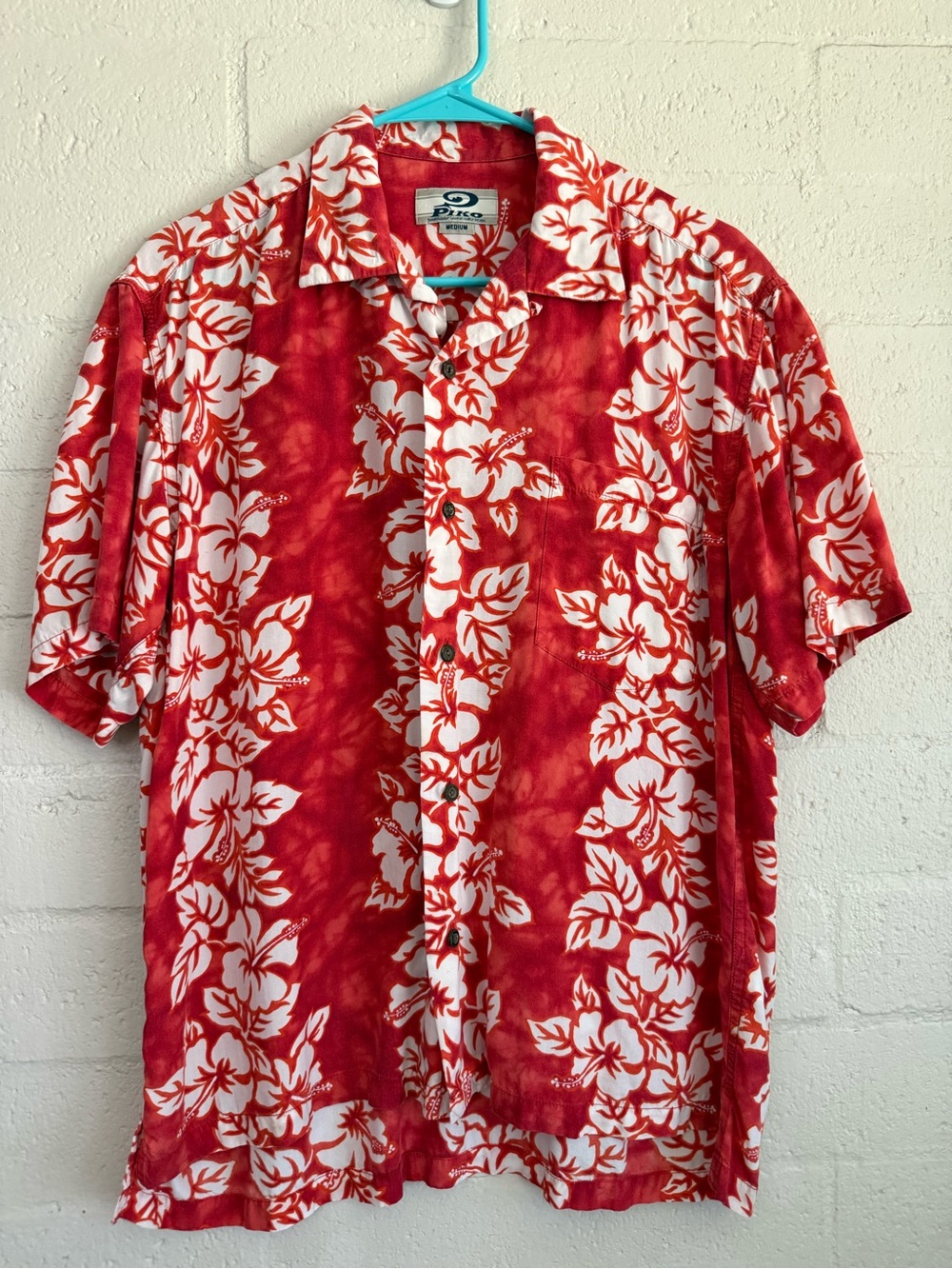 Piko Vintage Men’s Medium Red & White Hawaiian Floral Button-Up Shirt